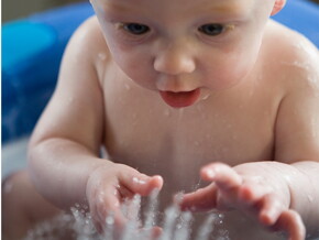 How to Bathe a Newborn Baby