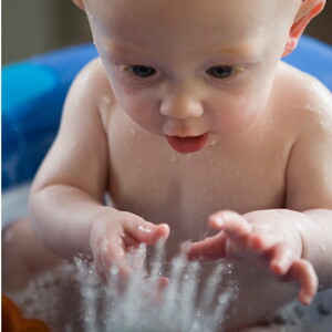 How to Bathe a Newborn Baby